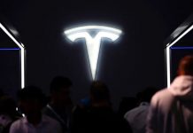 تسلا 10 درصد از کارمندان خود را اخراج میکند