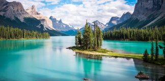 جاذبههای برتر آلبرتا در مقایسه با دیگر استانها