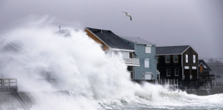 خود را برای طوفانهای سهمگین آماده کنید