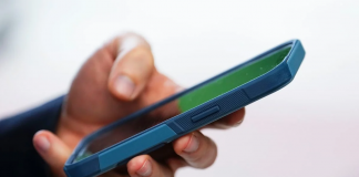 ممنوعیت استفاده از تلفن همراه در مدارس آلبرتا