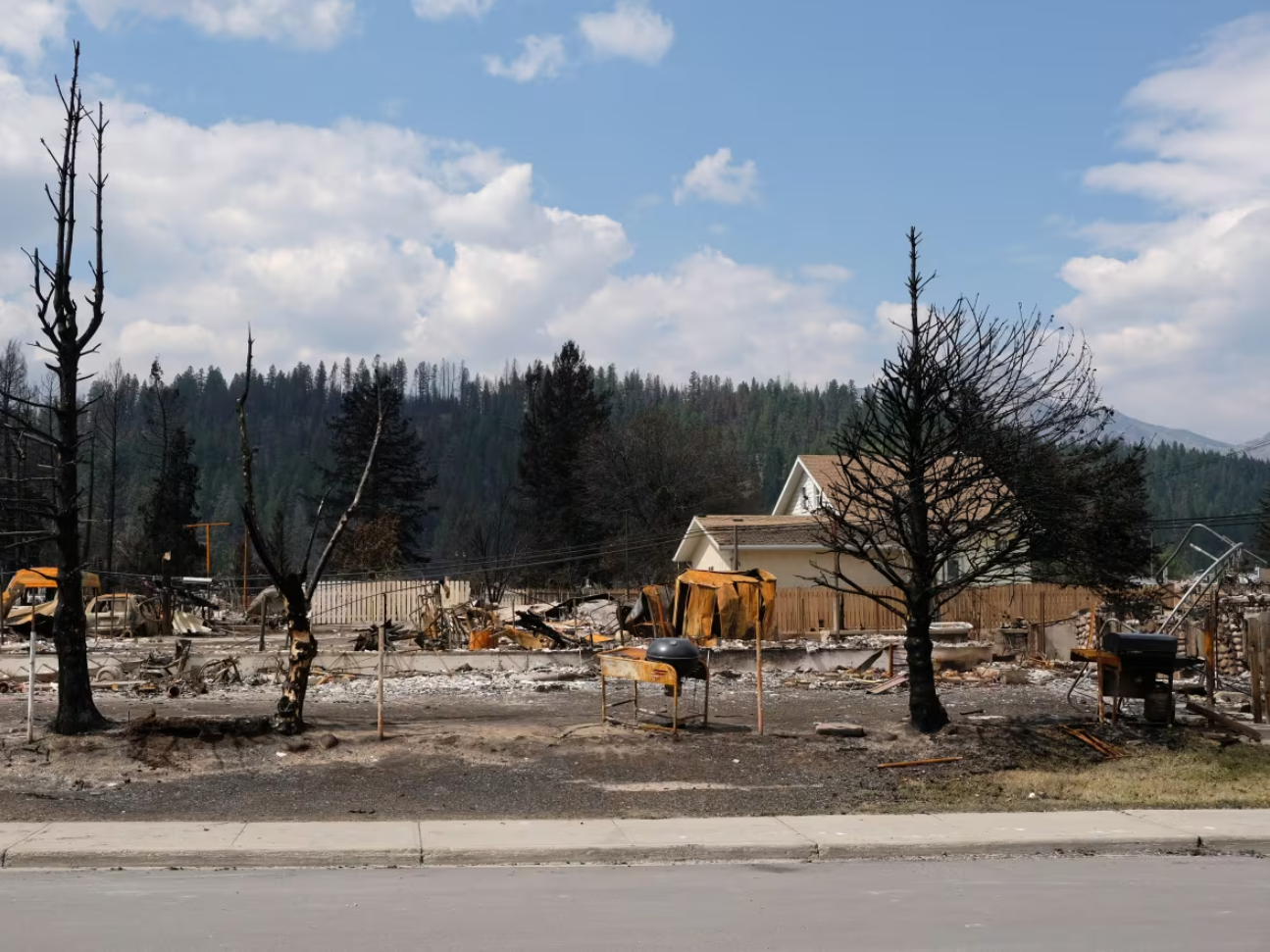 بررسی گزارش خسارتهای آتشسوزی جسپر