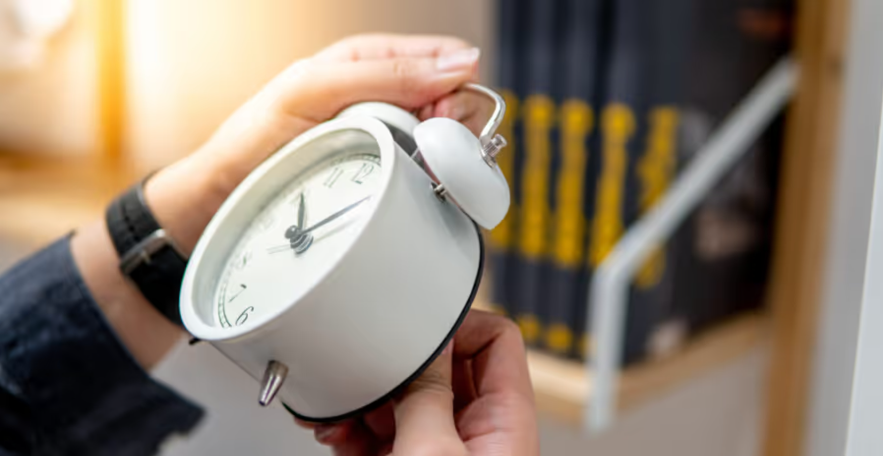 زمان تغییر ساعت زمستانی Daylight Saving Time