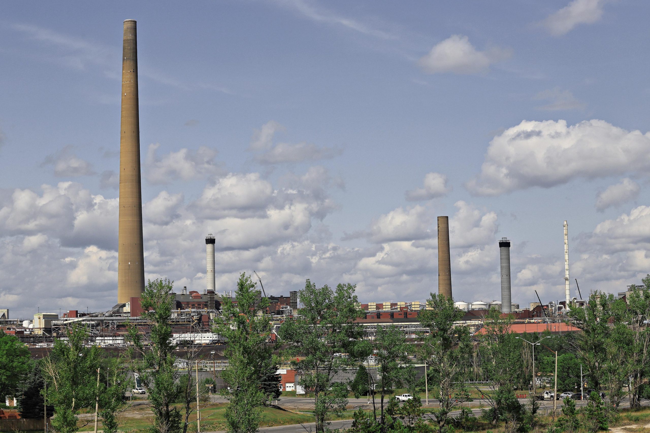دومین سازه بلند کانادا تخریب خواهد شد