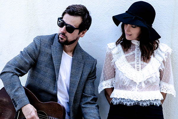 RAINE MAIDA & CHANTAL KREVIAZUK