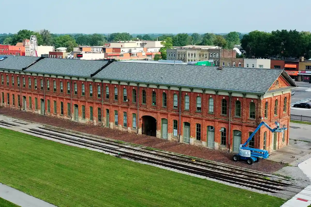 A building in St. Thomas Ontario