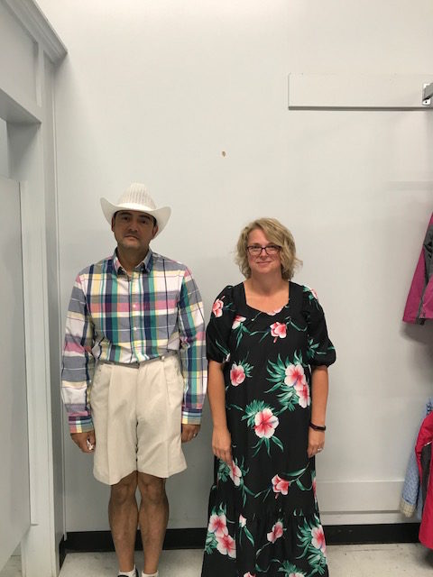 Grande Prairie Couple go on ‘Goodwill Date Night’ 1 store date night e1503337925574