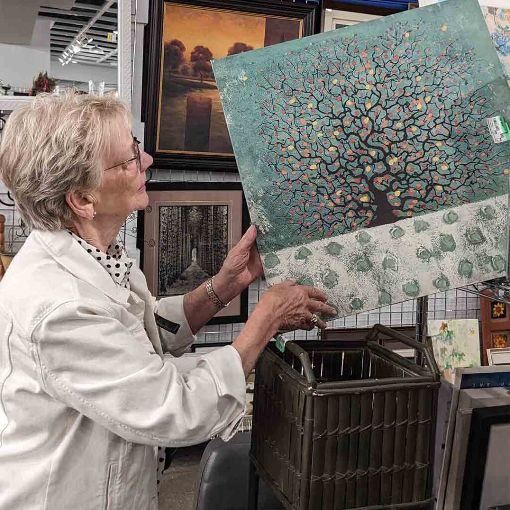 The Goodwill Grandma Elly Grosenick 2 Elly Web 1