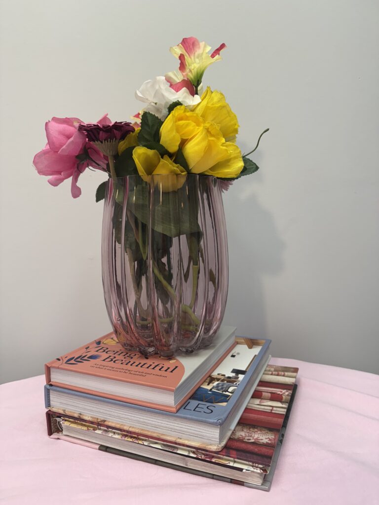 Thrift gift idea - vase with thrifted flowers