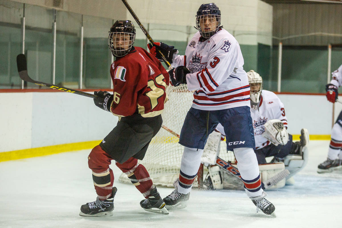 Ligue midget AAA : les Riverains repoussent leur première victoire à domicile