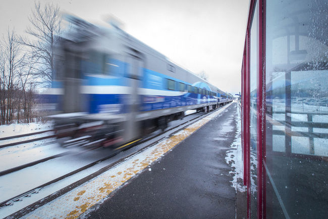 Voie ferrée bloquée : Québec en action pour trouver une solution, assure la députée