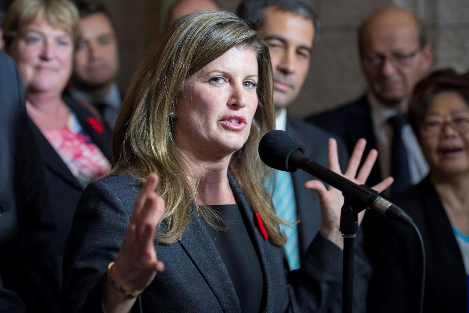 Rona Ambrose élue chef intérimaire du Parti conservateur