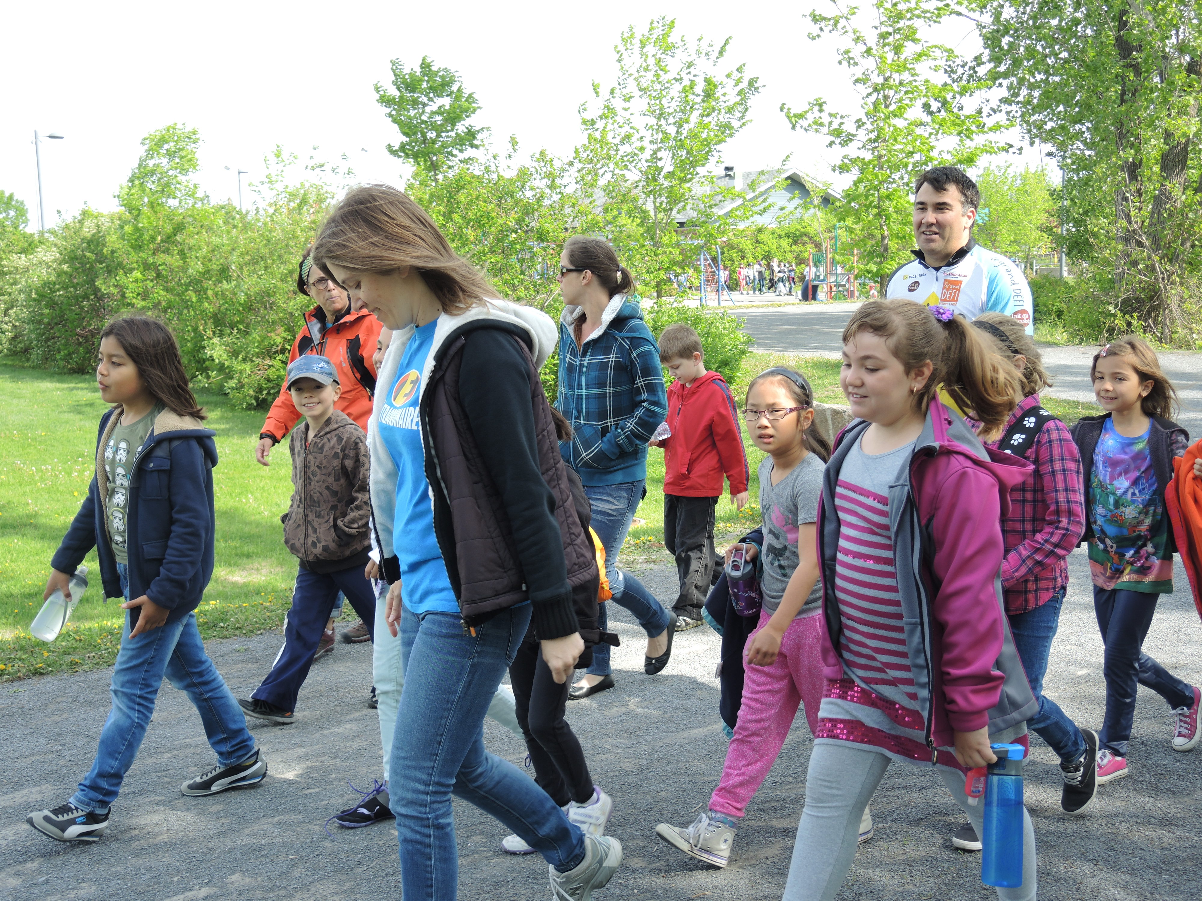 Un marchethon pour aider un parent généreux