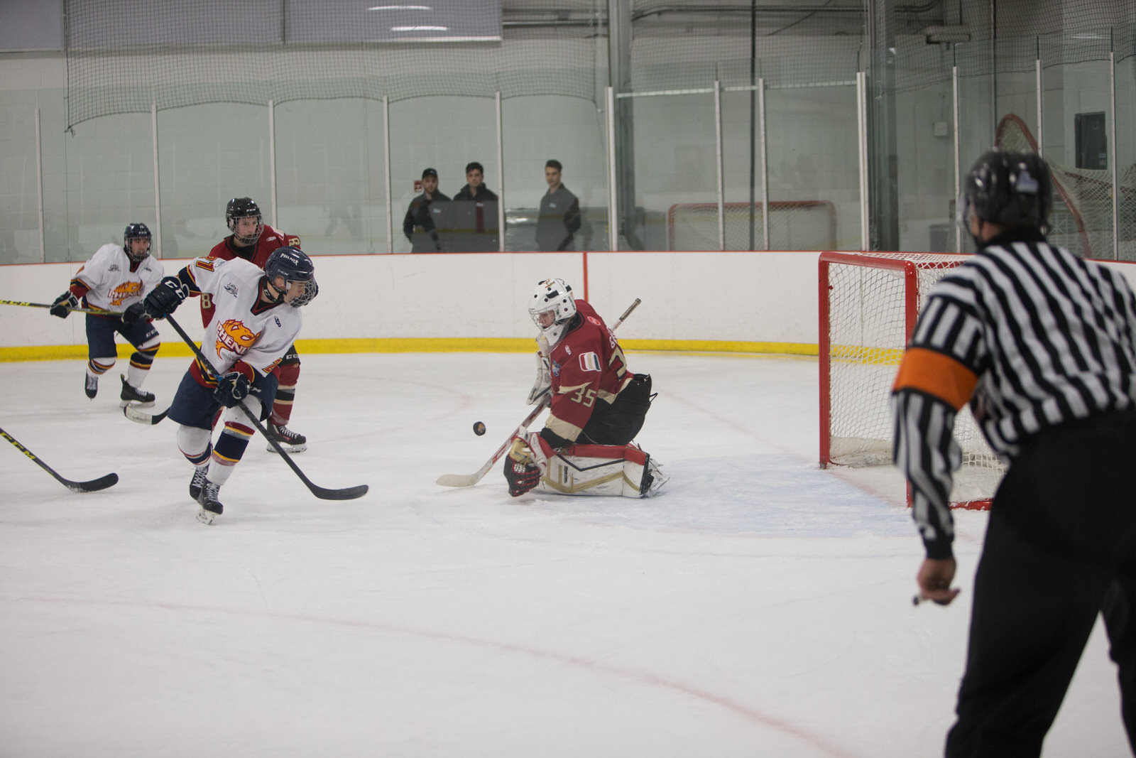 Quart de finale midget AAA : les Riverains perdent le premier match