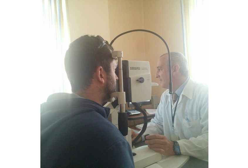 Opéré aux yeux à Cuba pour éviter d&rsquo;être aveugle