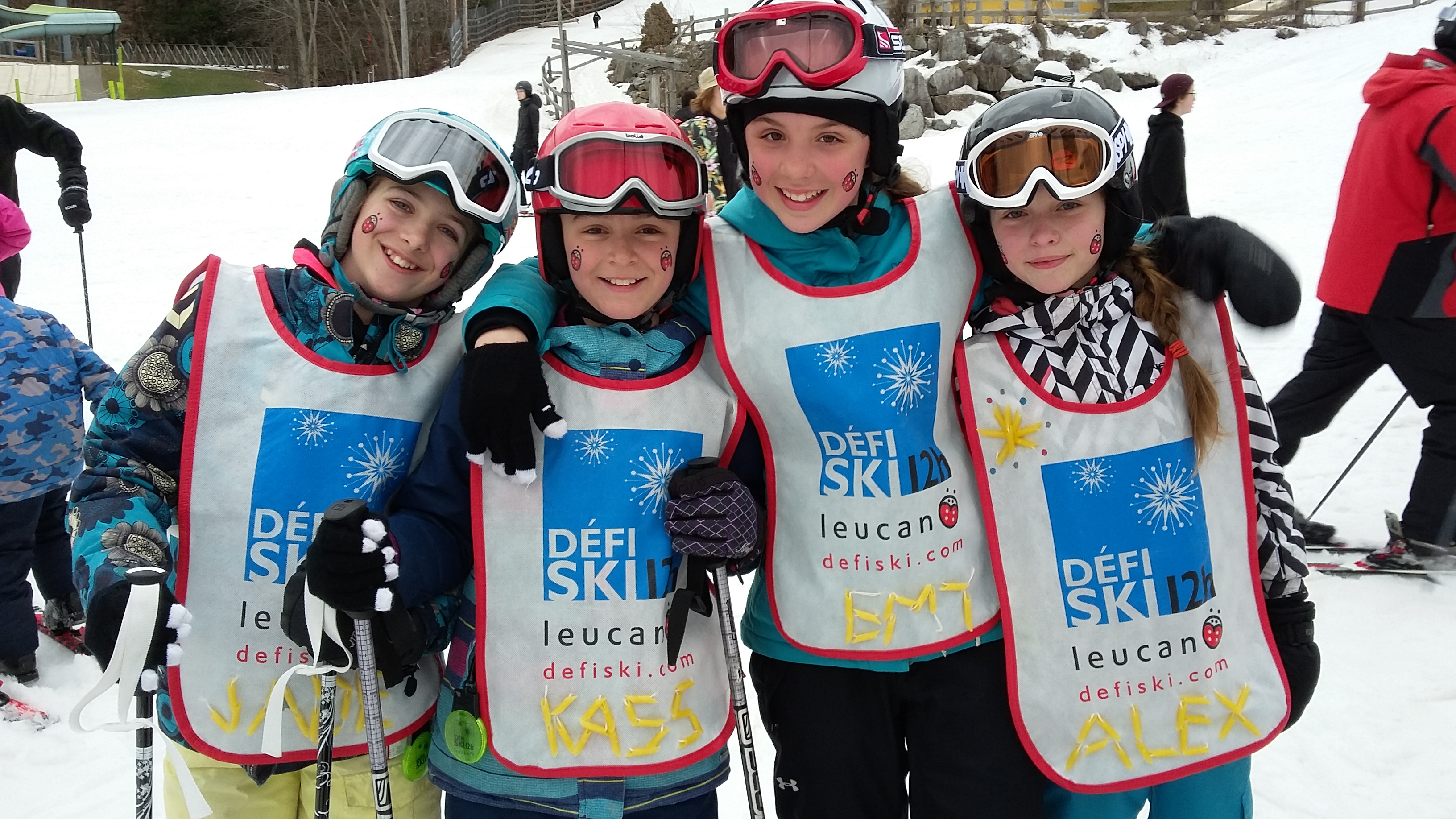 Quatre adolescentes de 12 ans philanthropes