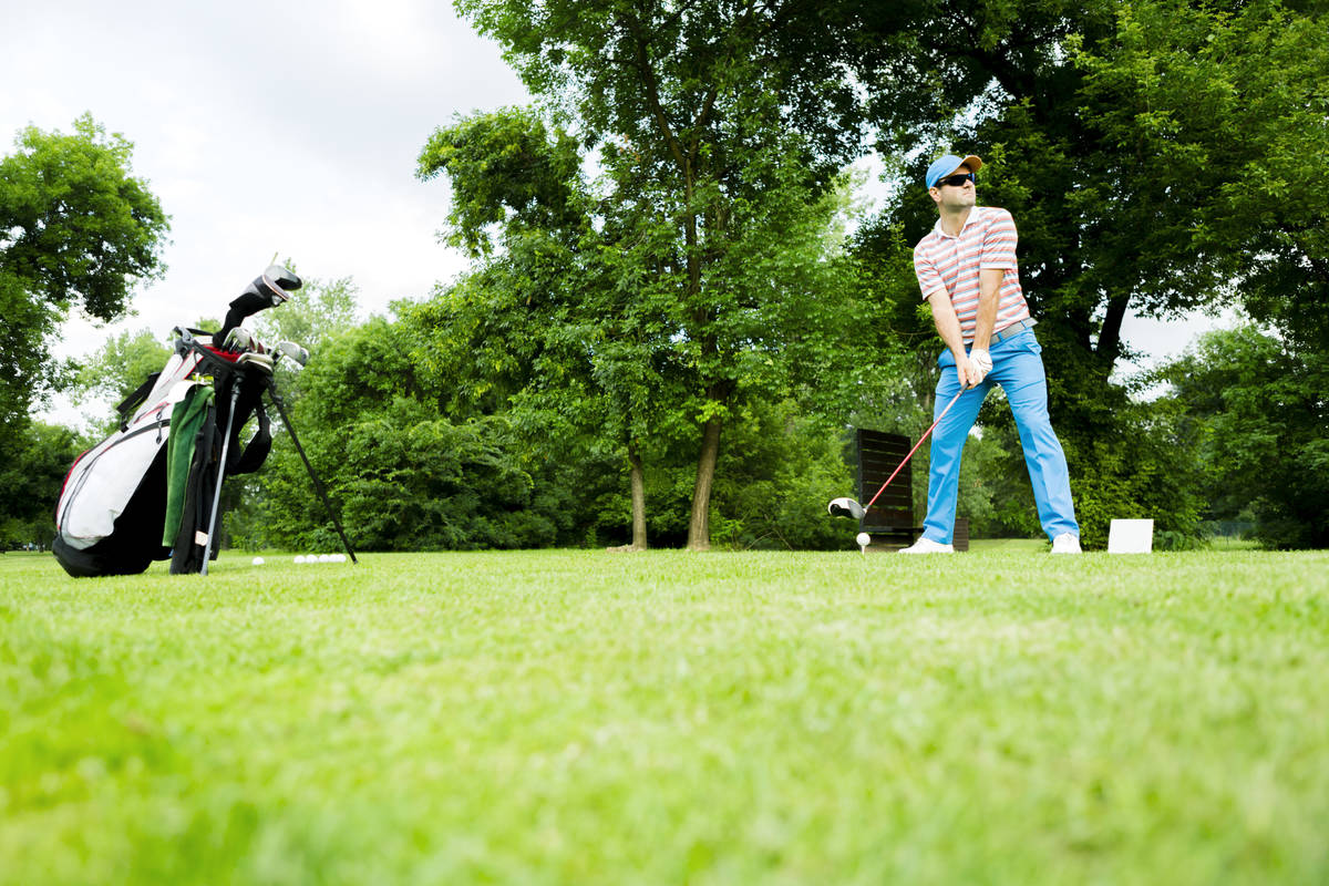Les clubs de golf ouvriront début avril