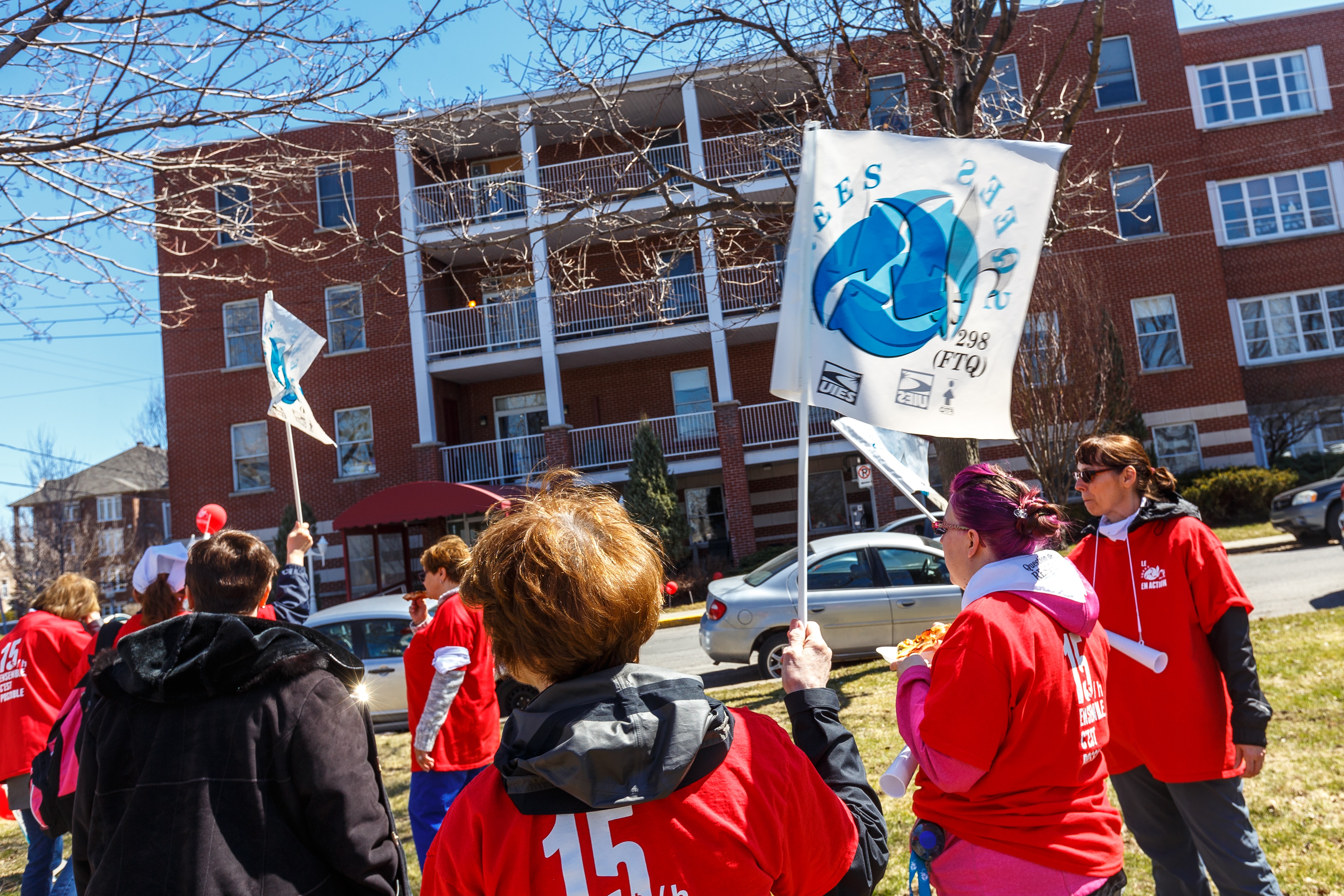 Manifestation des employés de la Belle Époque à La Prairie