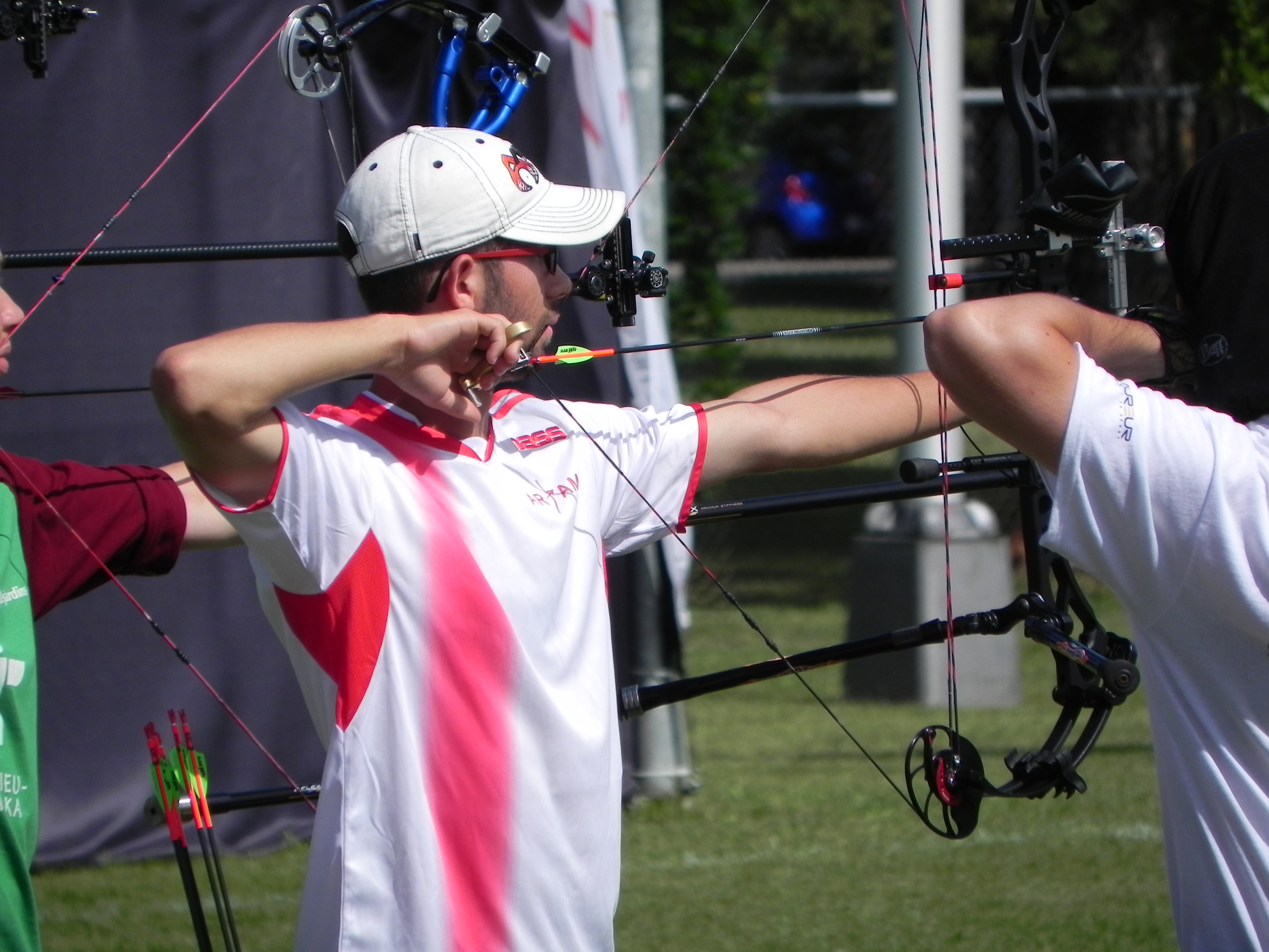Matthew Turcotte, un archer de Saint-Rémi qui vise dans le mille
