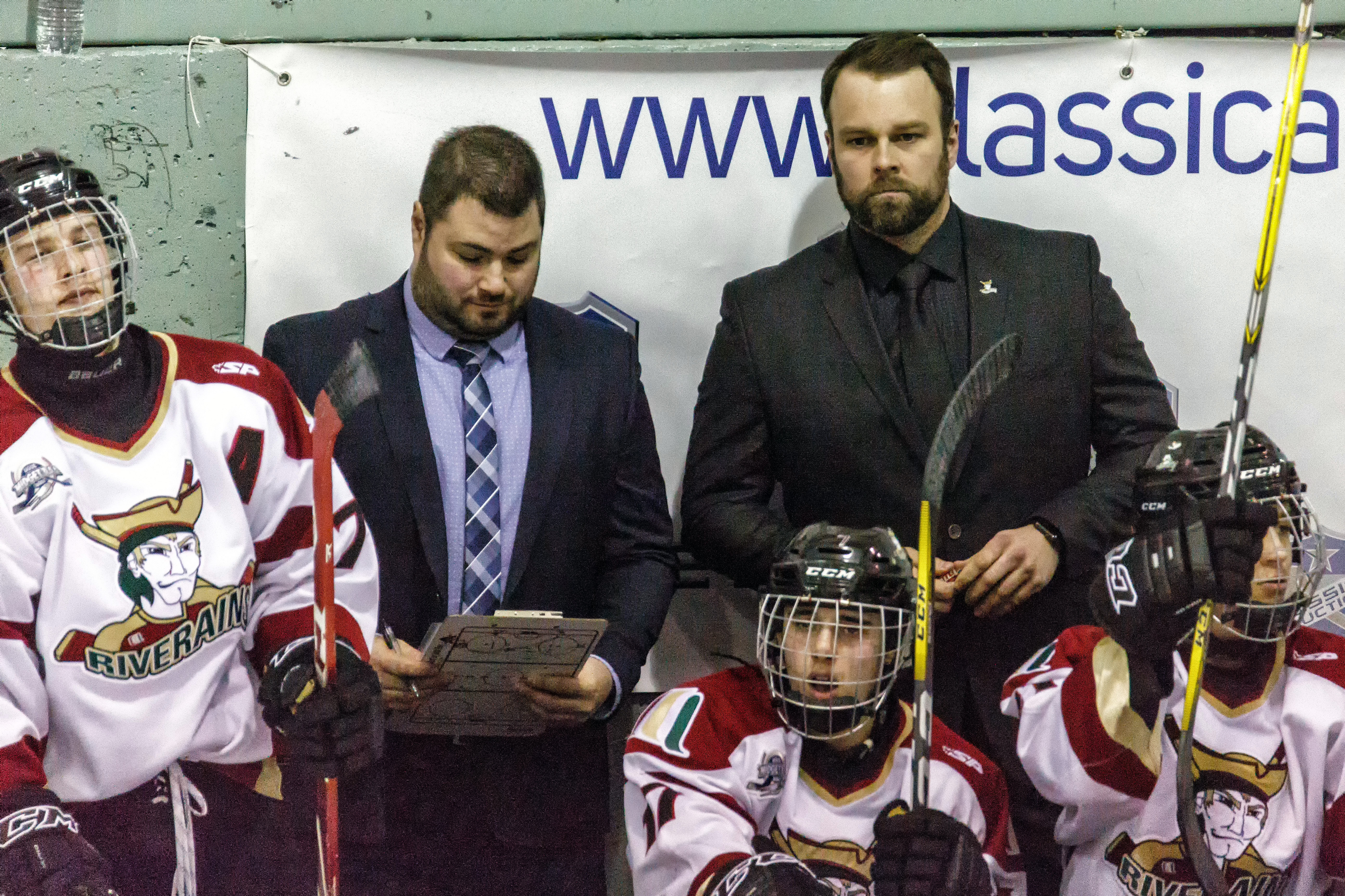 Séries midget AAA : les Riverains éliminés en demi-finale