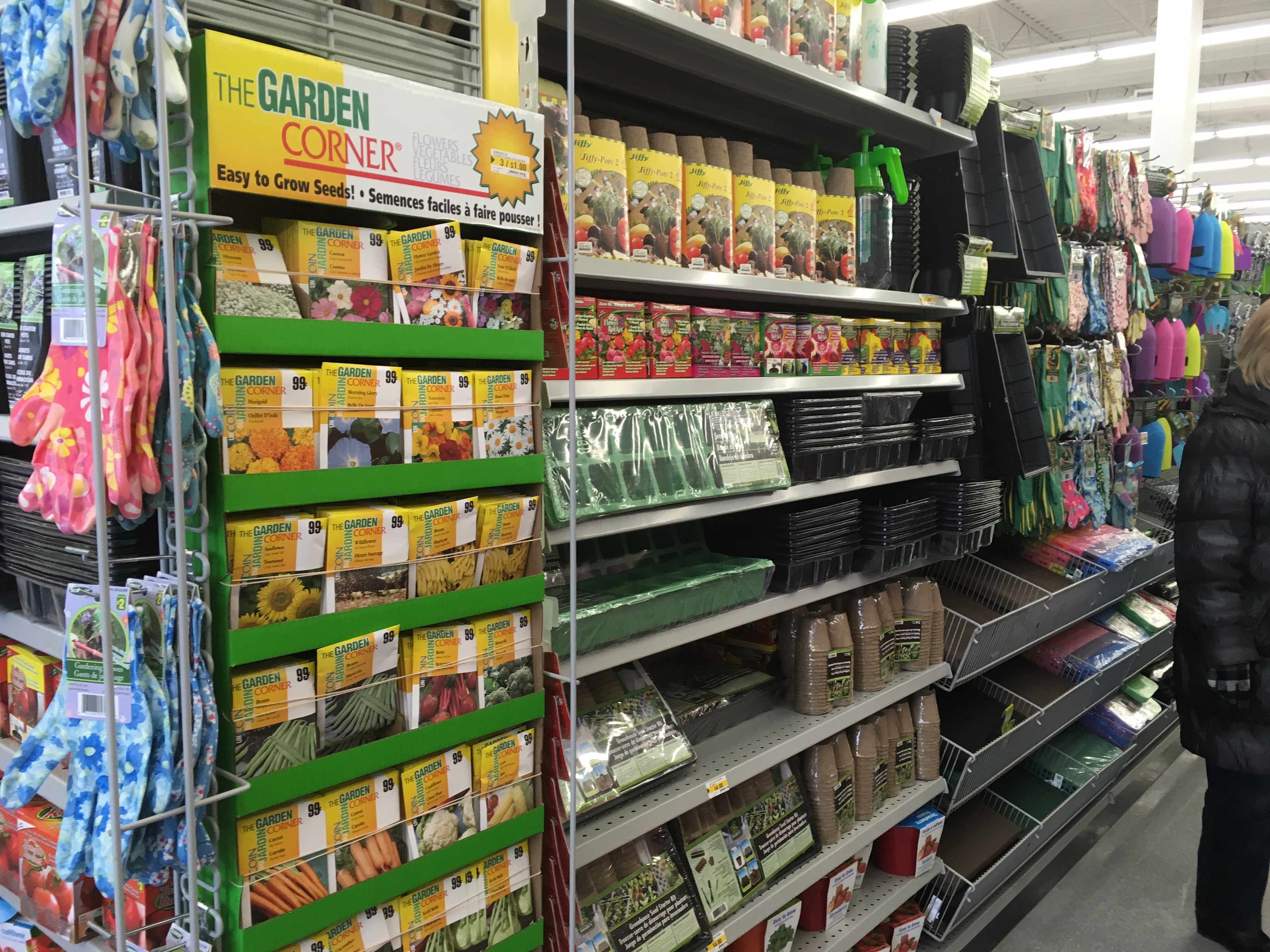 Les magasins toujours une saison à l’avance