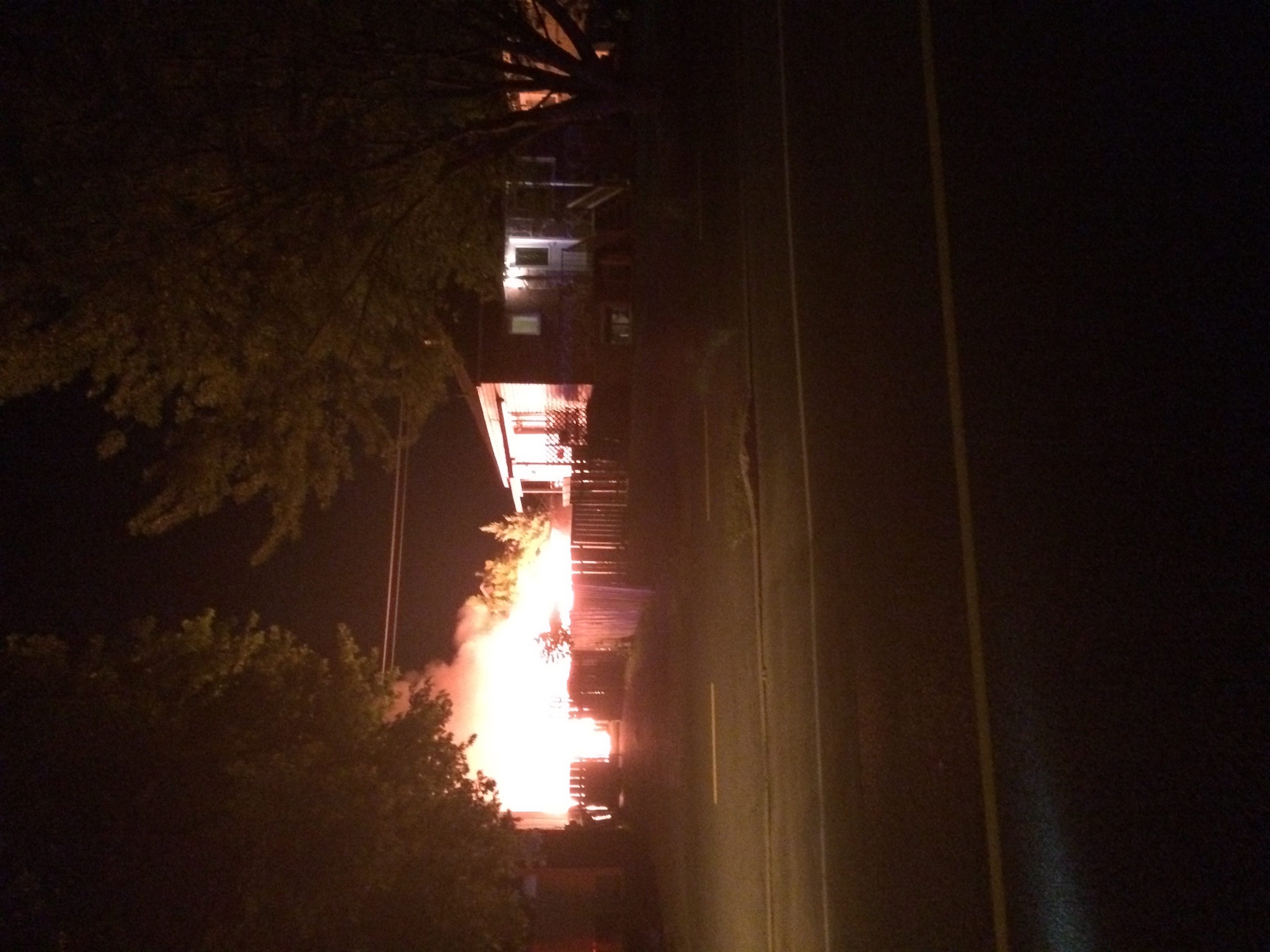 Trois incendies suspects dans la même nuit