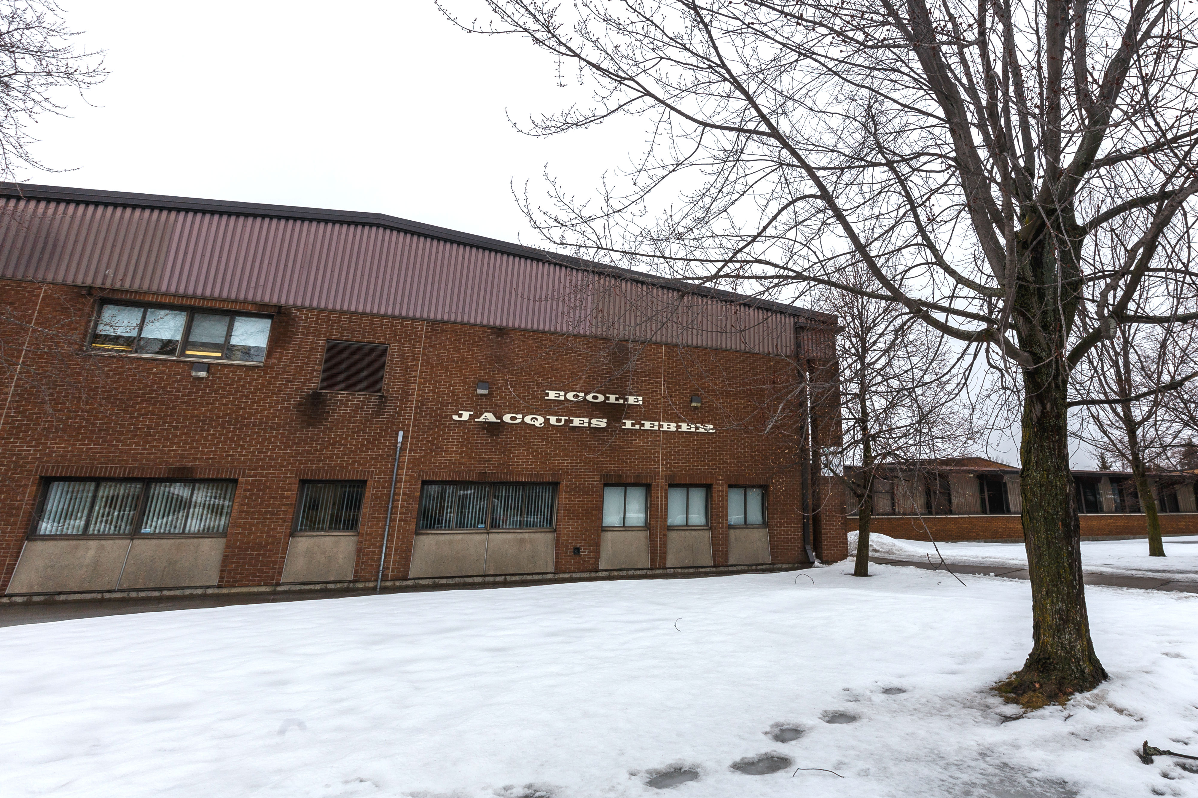 Québec verse près de 7 M $ à la commission scolaire