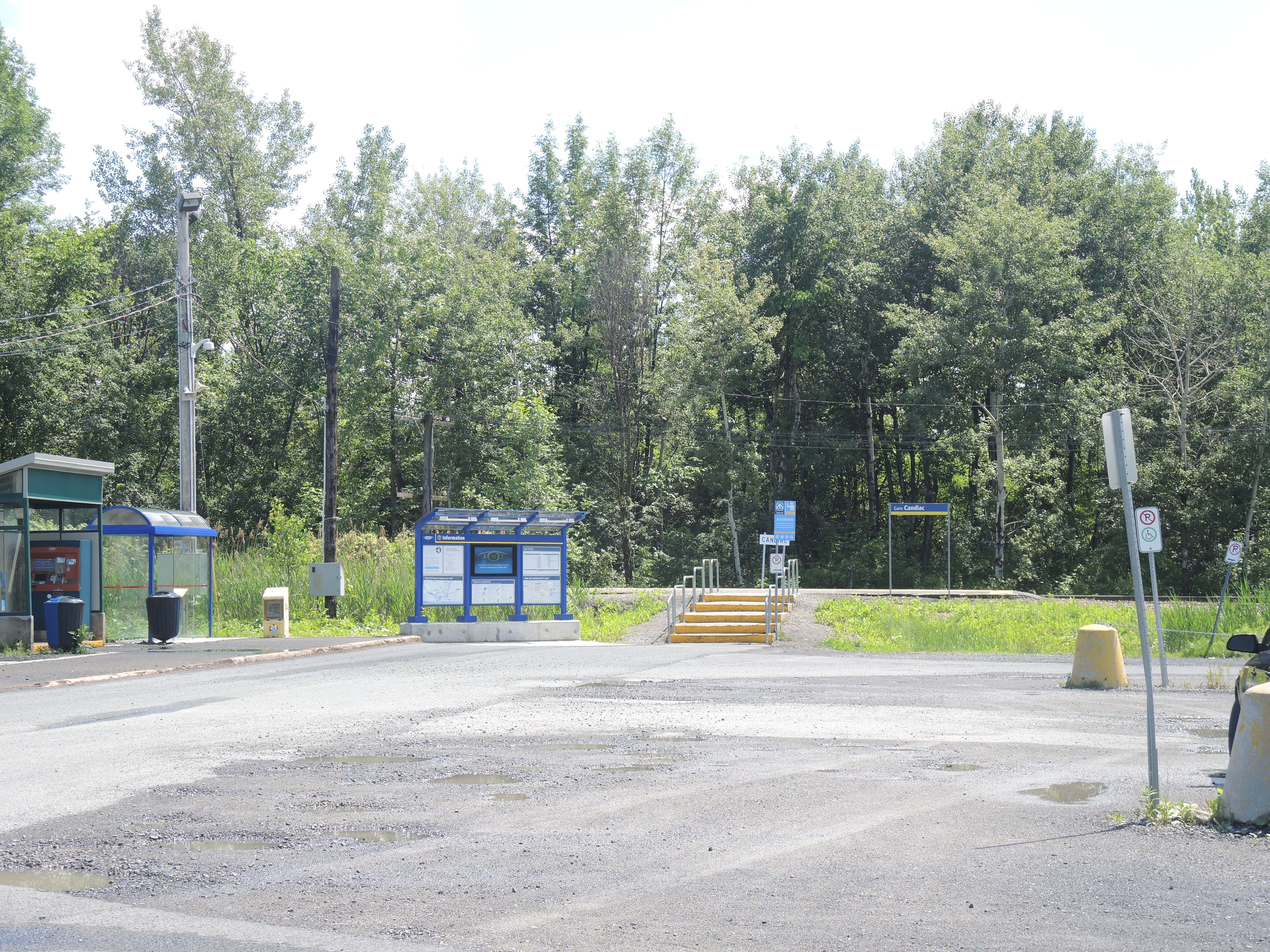 430 Candiacois contre le projet TOD