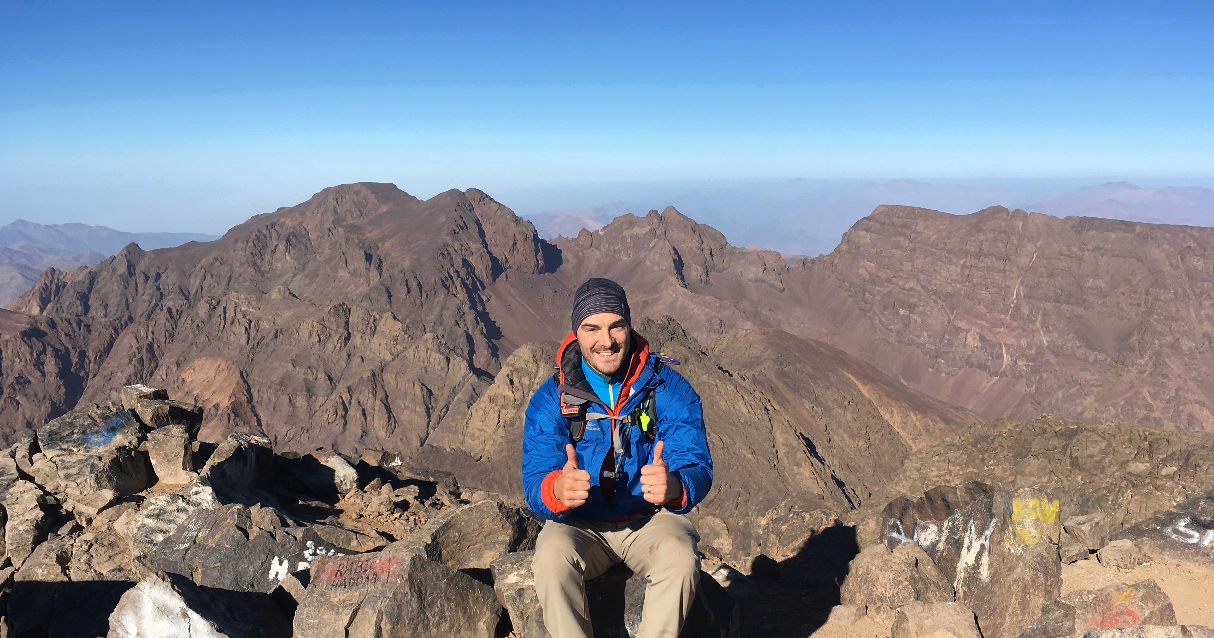 Il a gravi une montagne au Maroc pour une bonne cause