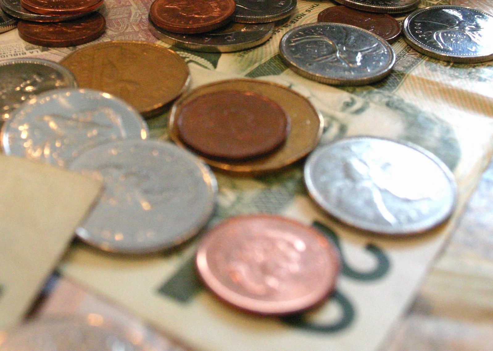 La PCU prolongée de deux mois