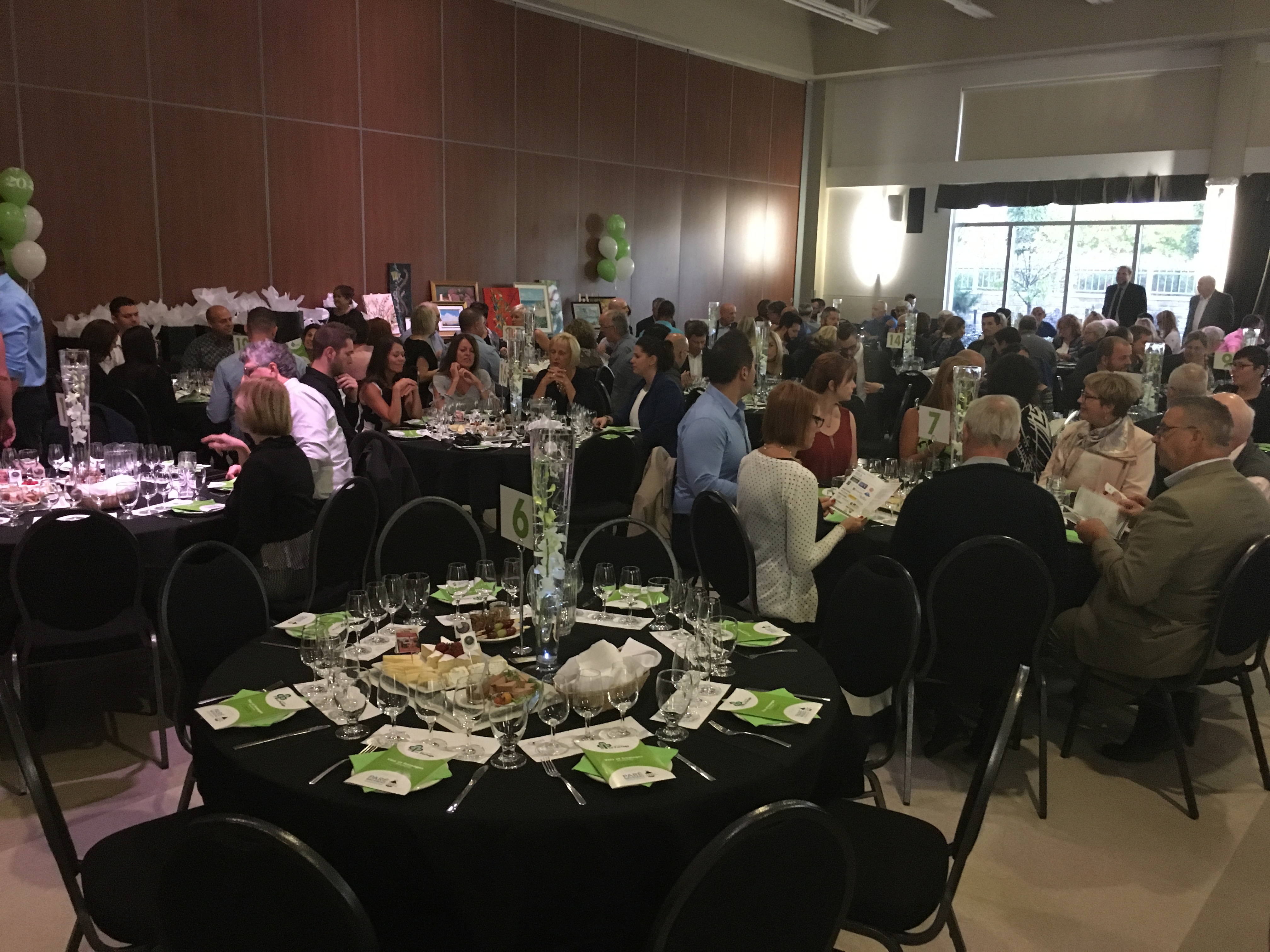 Vins et fromages pour les 20 ans du Complexe le partage
