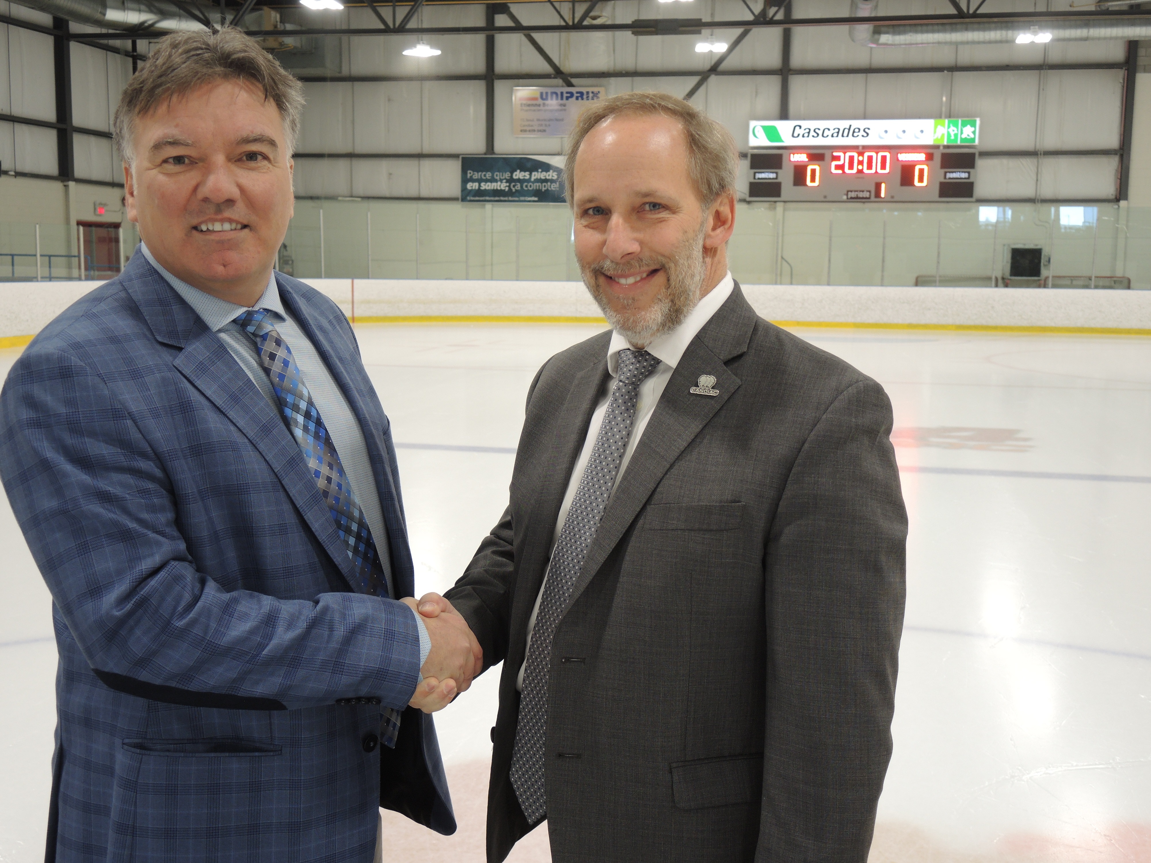 Cascades verse 35 000$ au Complexe sportif de Candiac