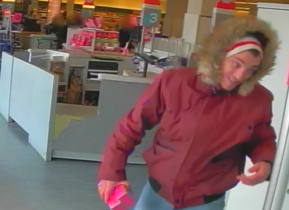 Parfum volé dans une pharmacie