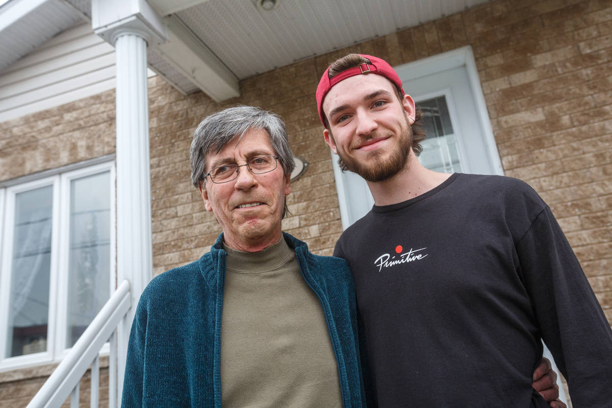 Sauvé par un camelot