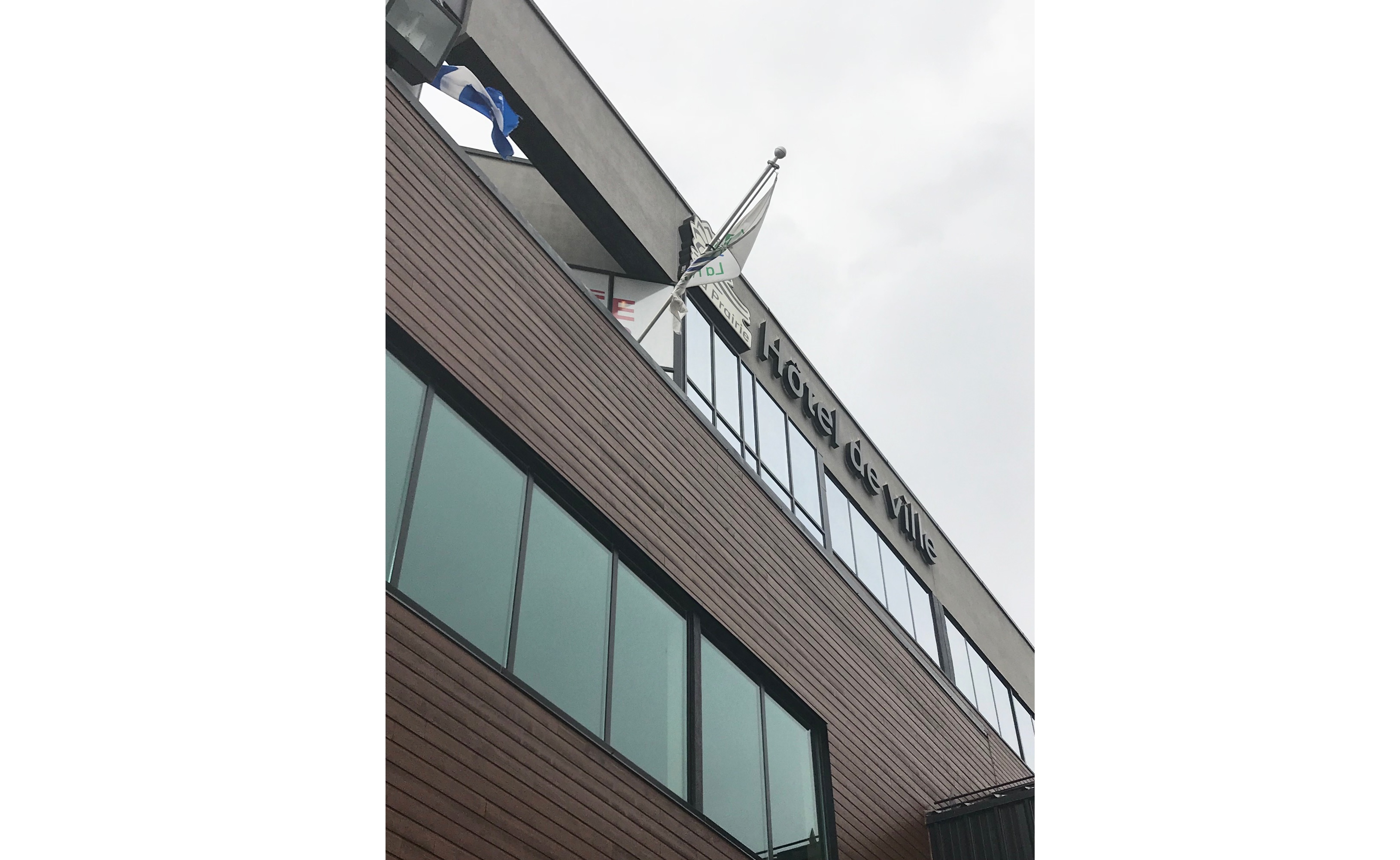 Tragédie à Toronto : La Prairie met son drapeau en berne