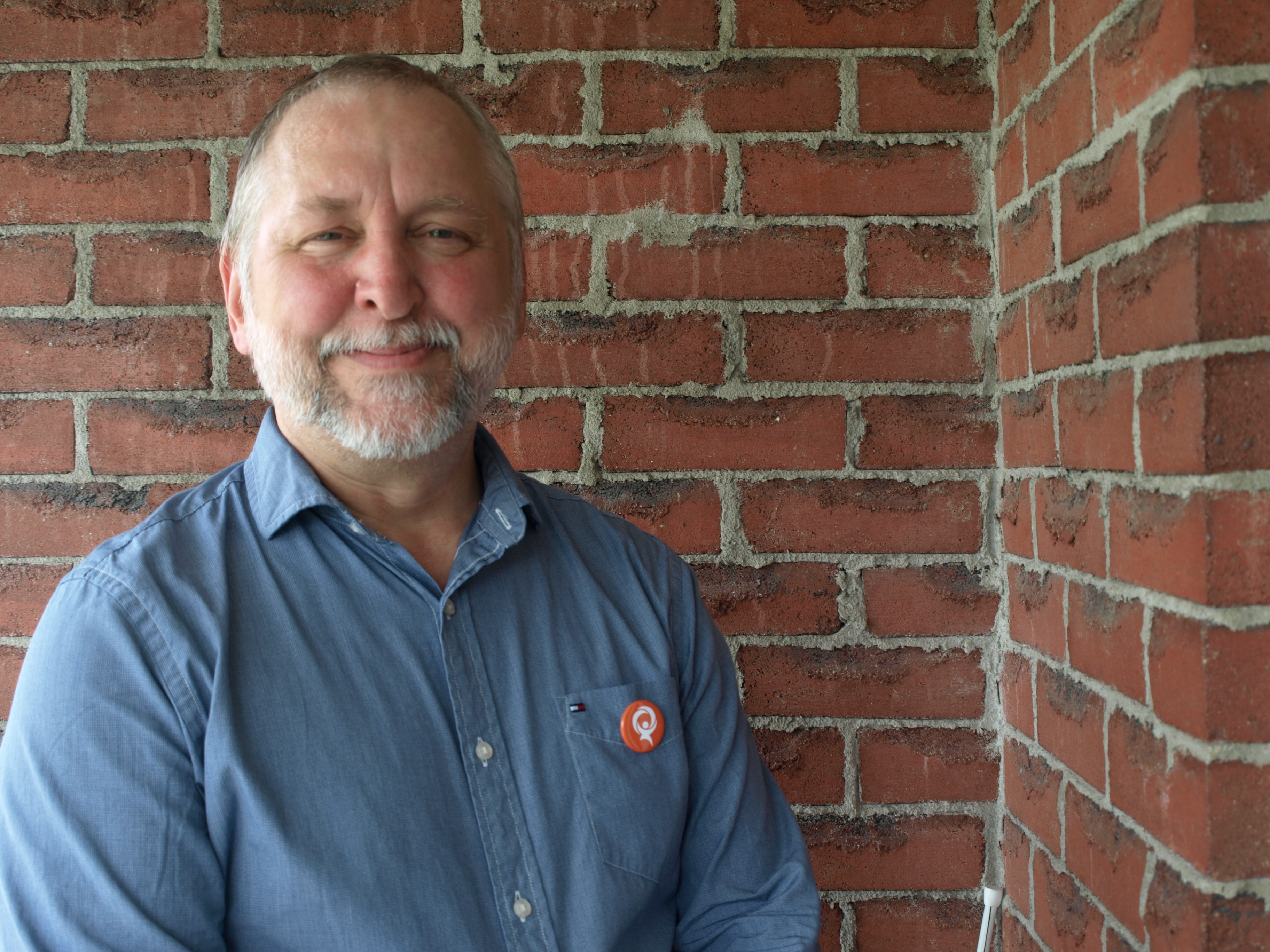 Le candidat de Québec solidaire dans La Prairie s’en prend à son adversaire caquiste