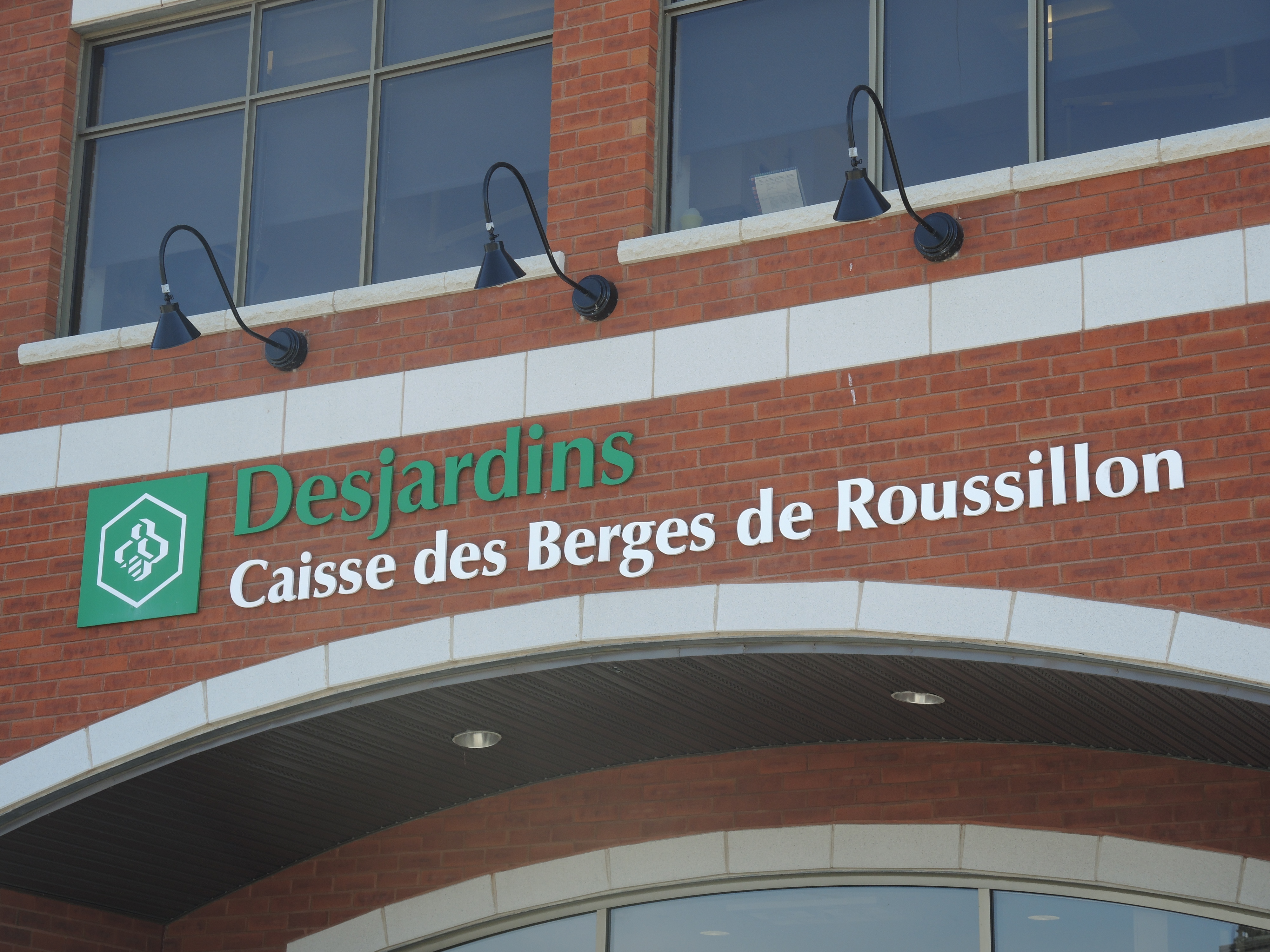 Les caisses des Berges de Roussillon et des Moissons fusionnent