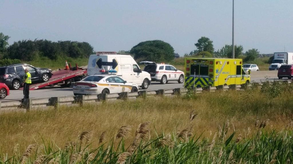 Accident impliquant trois véhicules à La Prairie