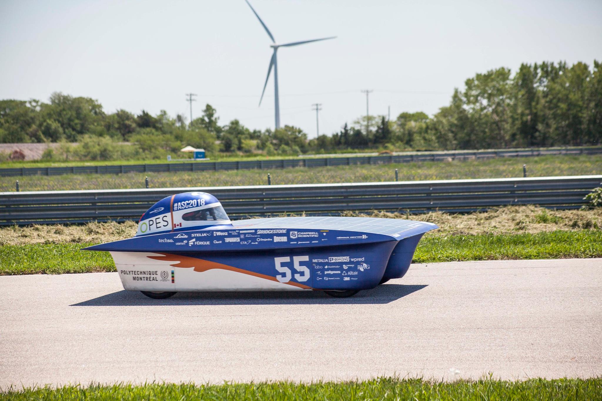 Un étudiant de La Prairie participe à une compétition internationale de véhicules solaires