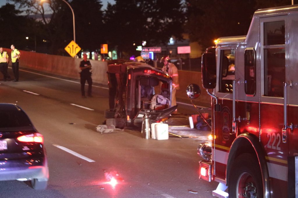 Une voiture fait des tonneaux sur le boulevard Taschereau