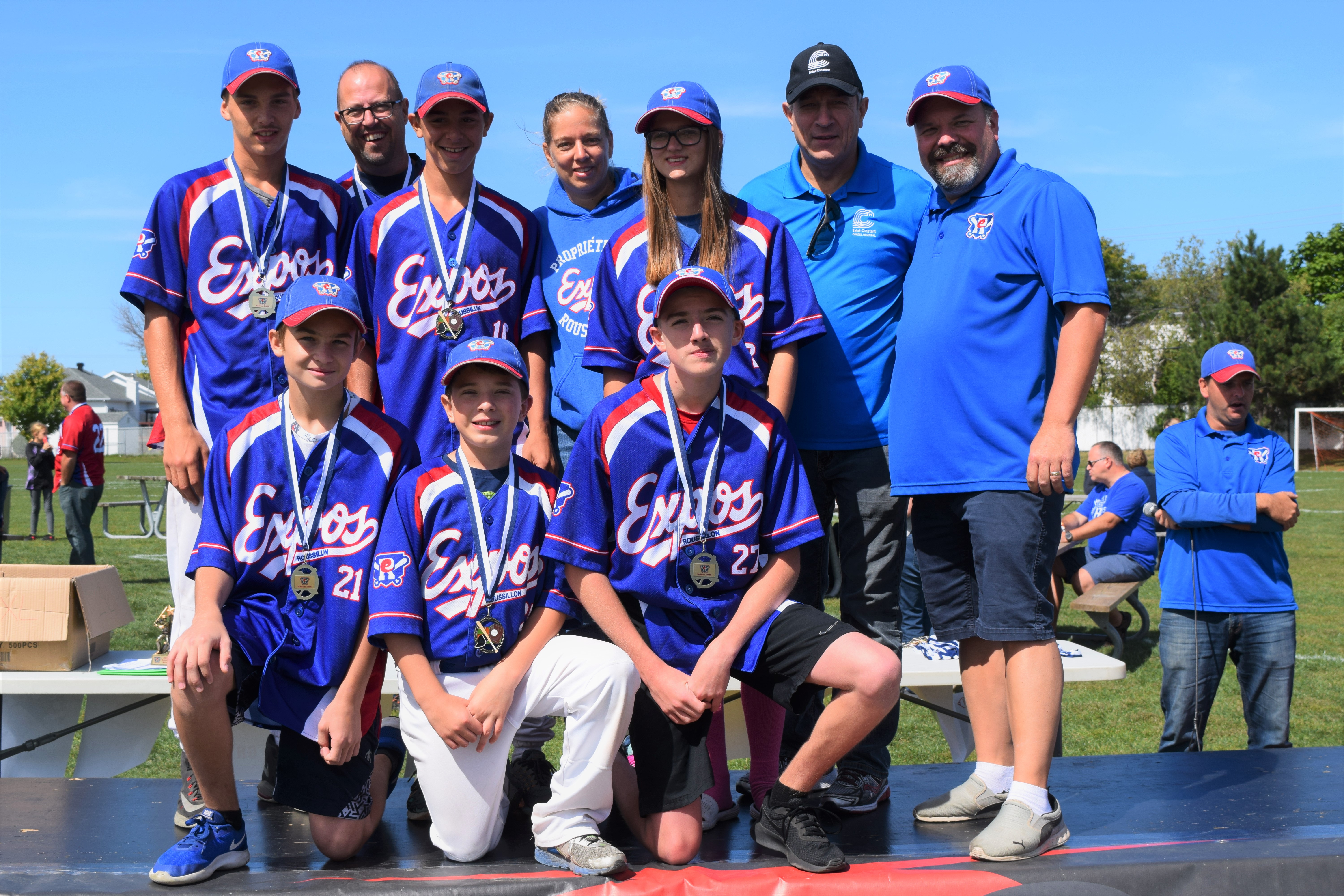 Les joueurs de baseball du Roussillon fêtent la fin de la saison