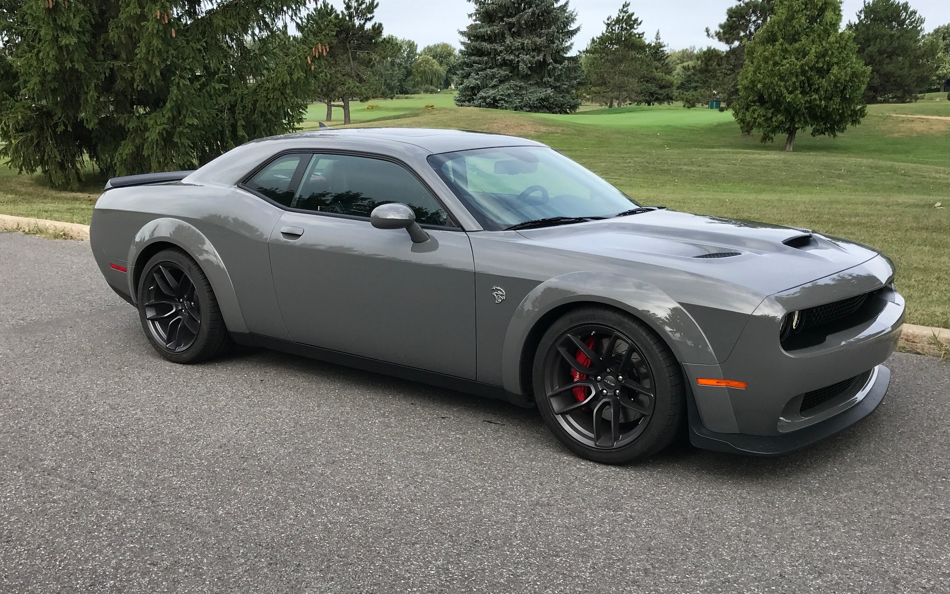 Dodge Challenger Hellcat Widebody 2018, l’attrait par les émotions