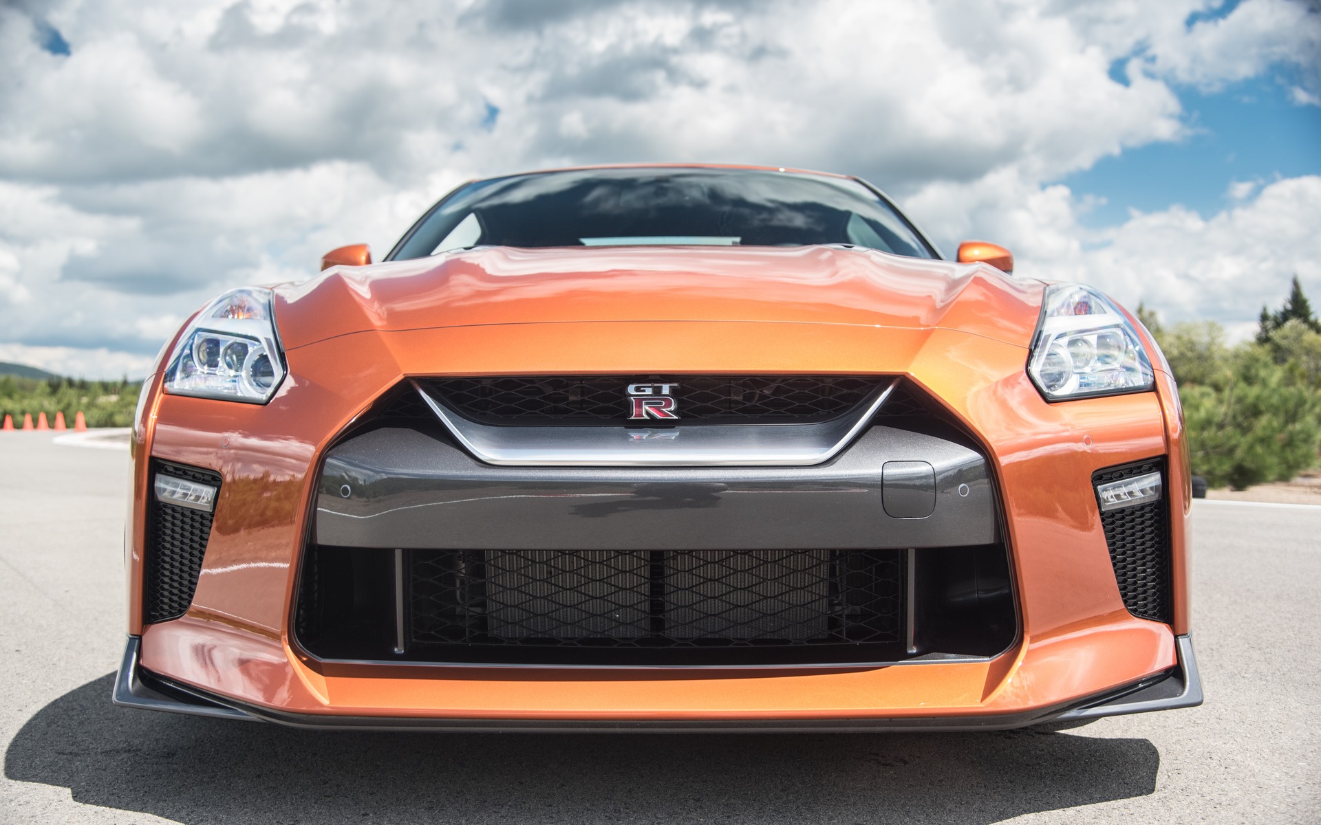 Les prochaines GT-R et Z chez Nissan seraient électriques?