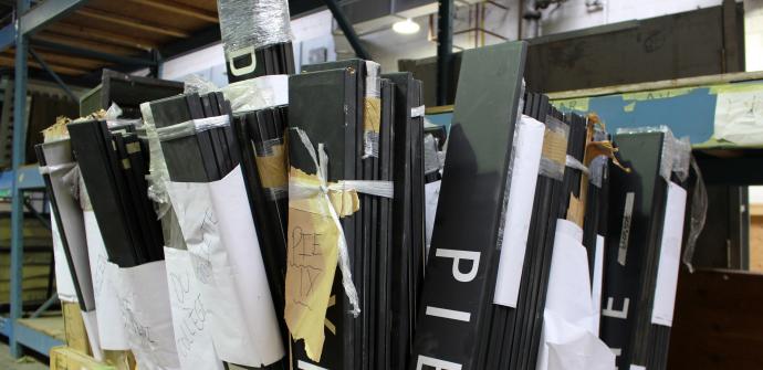 Vente de garage de la STM – Place aux aux objets vintage