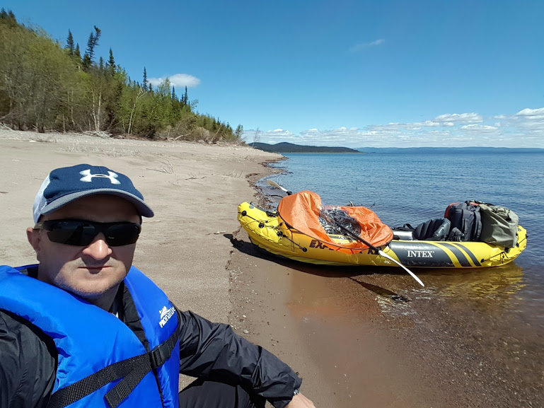 Un voyage solo en kayak sur le réservoir Manicouagan