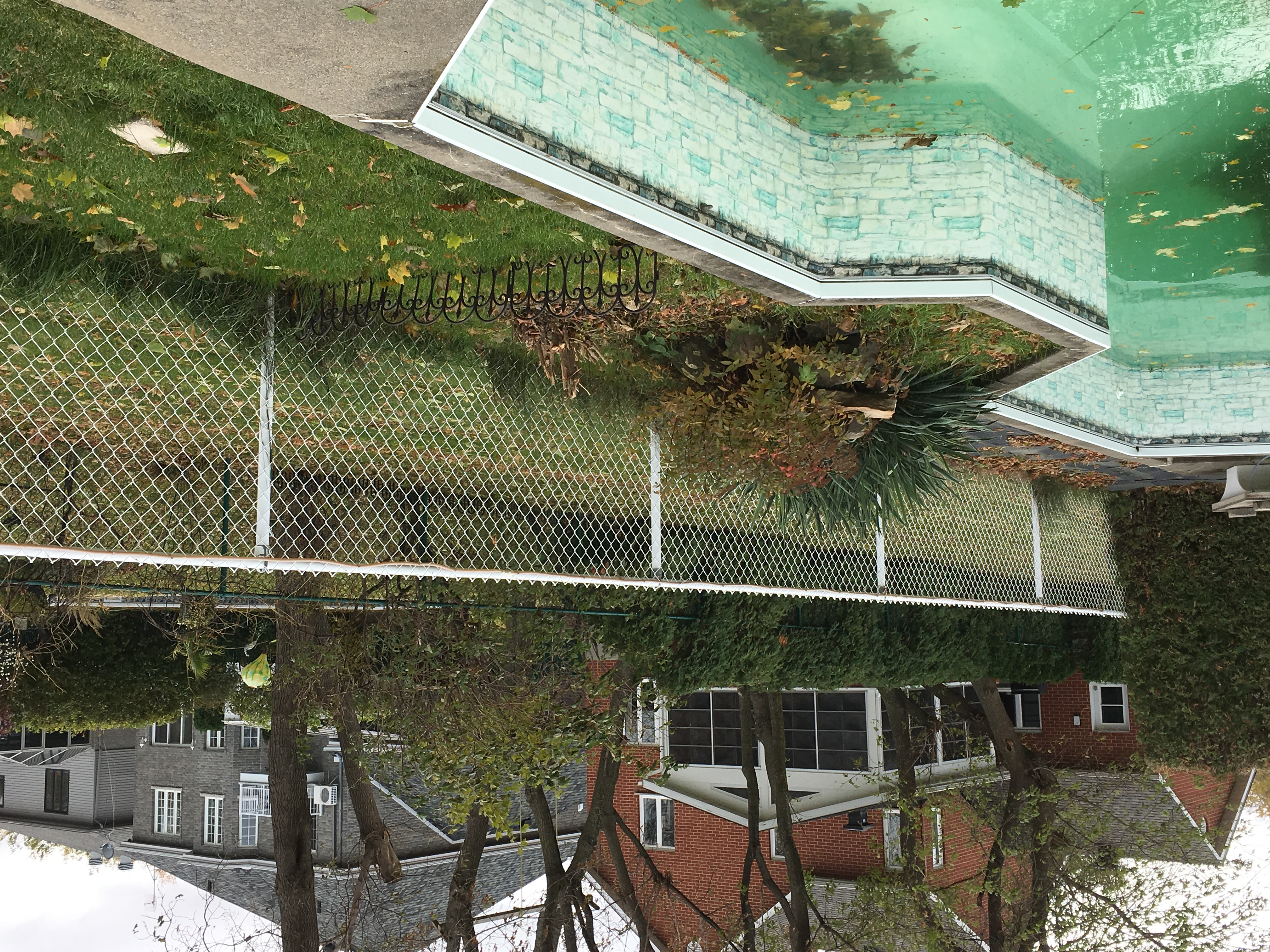 Un Candiacois adossé au futur sentier craint pour sa sécurité