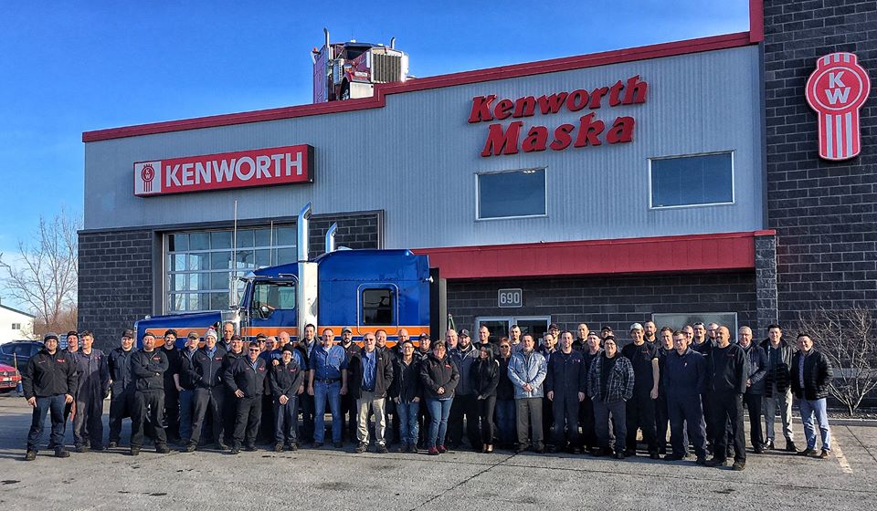 Kenworth Maska à Saint-Mathieu prend un virage vert