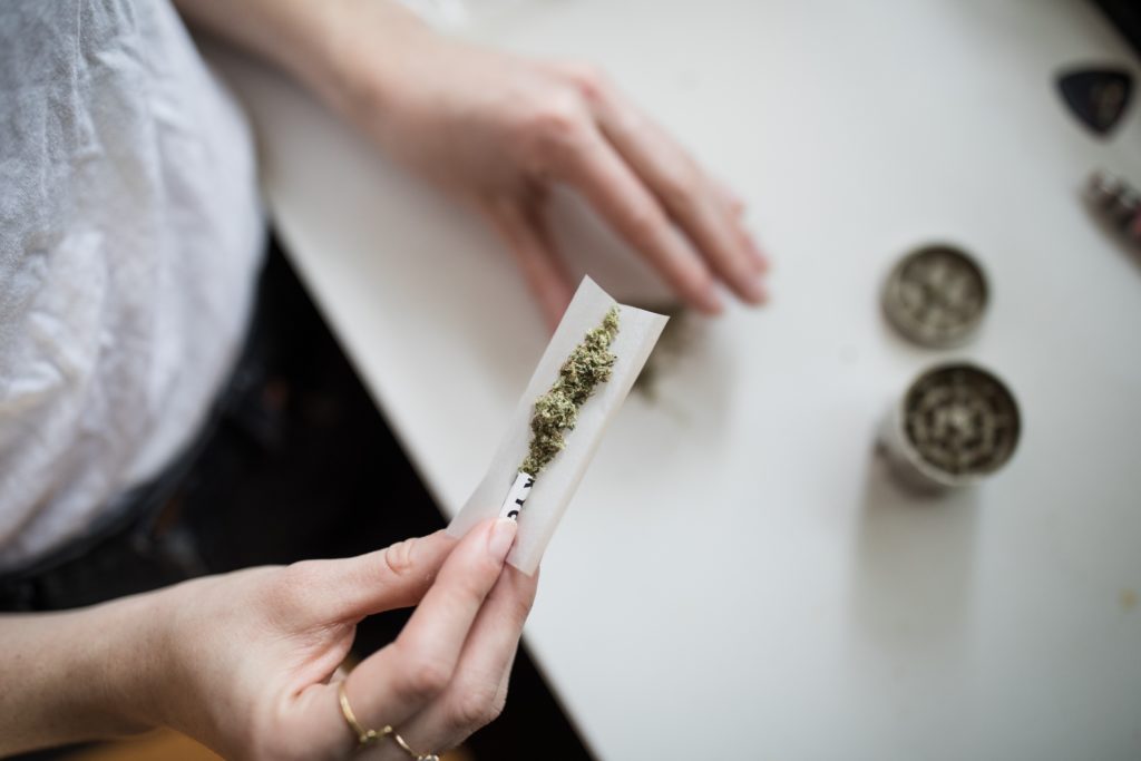 Les résultats du sondage sur la vente de cannabis à Kahnawake connus