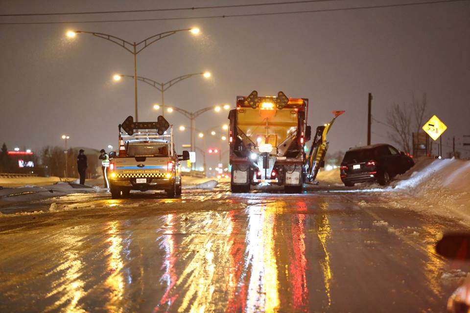 La chaussée glissante provoque plusieurs accidents