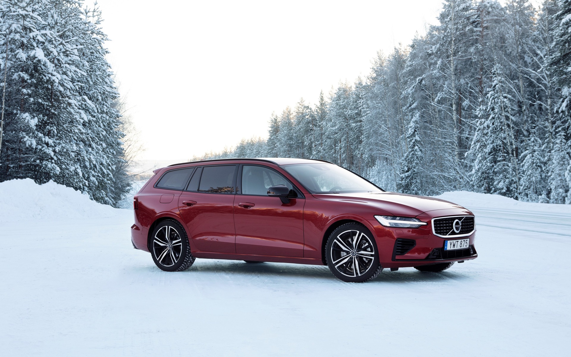 Volvo V60 2019 : on a conduit la seule voiture familiale hybride rechargeable