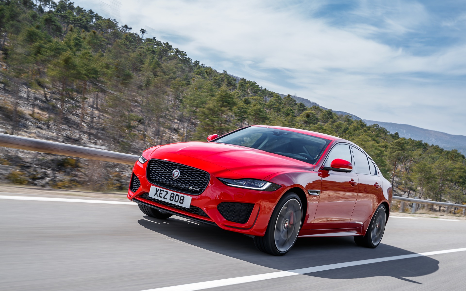 Jaguar XE 2020 : techno-dynamique
